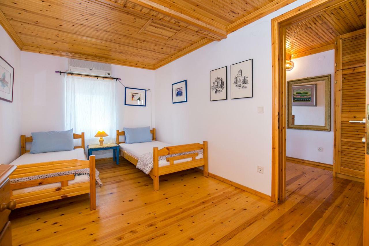 Spiti Ena Villa Theologos  Eksteriør billede